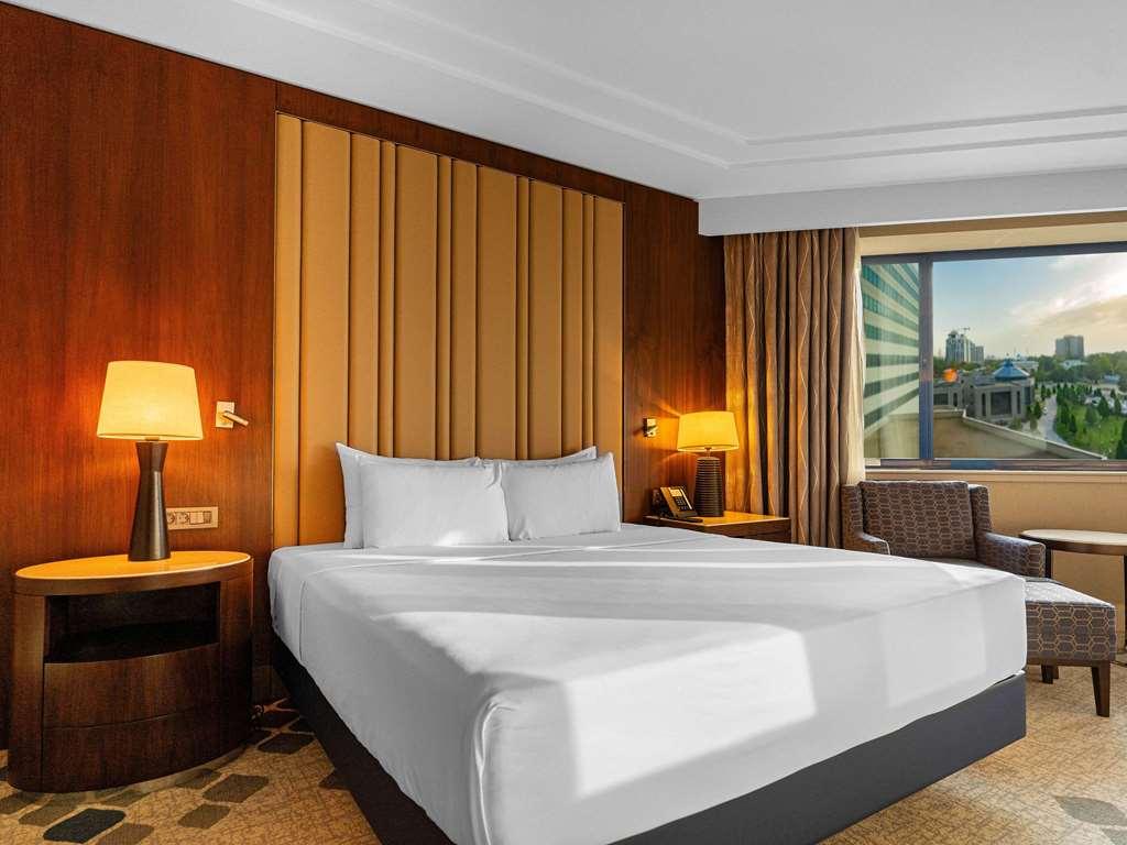 Moevenpick Hotel Taskent Habitación foto