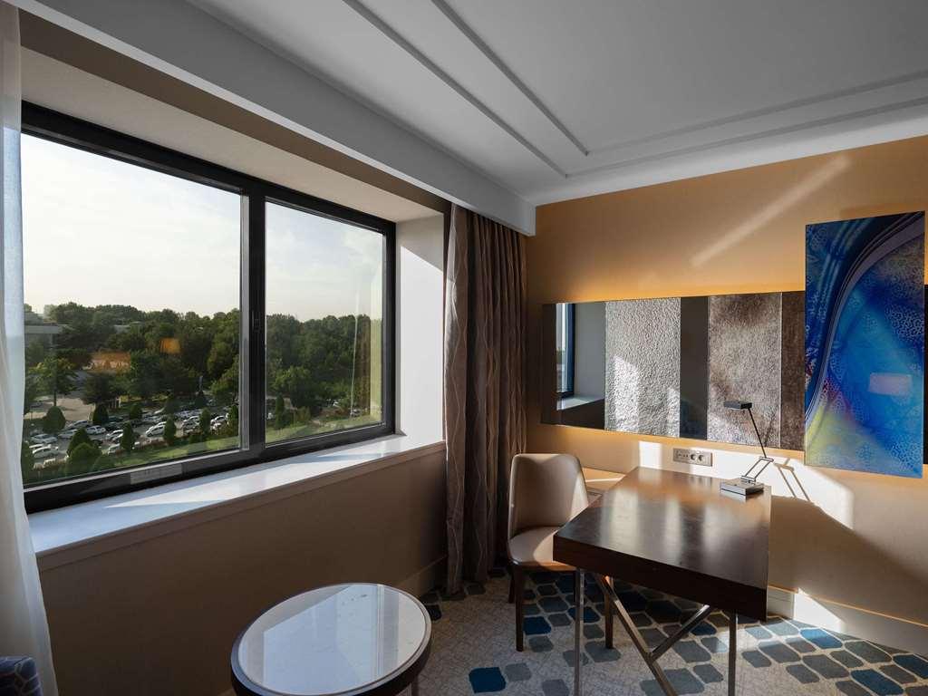 Moevenpick Hotel Taskent Habitación foto